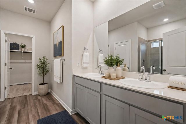 204 Jordan Valley Drive, Liberty Hill, TX 78642