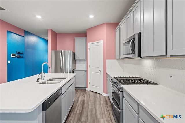204 Jordan Valley Drive, Liberty Hill, TX 78642