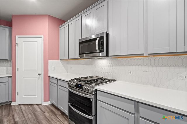204 Jordan Valley Drive, Liberty Hill, TX 78642