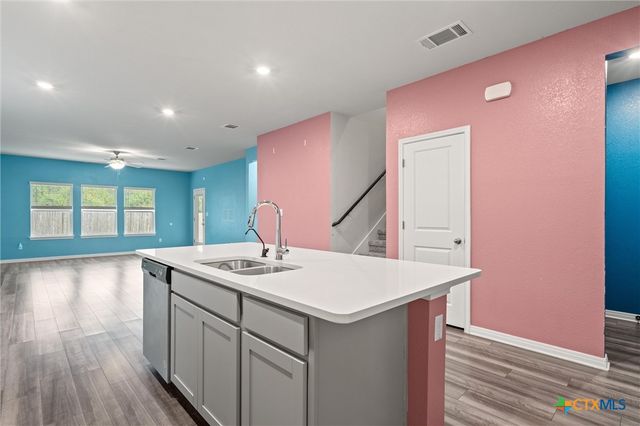 204 Jordan Valley Drive, Liberty Hill, TX 78642