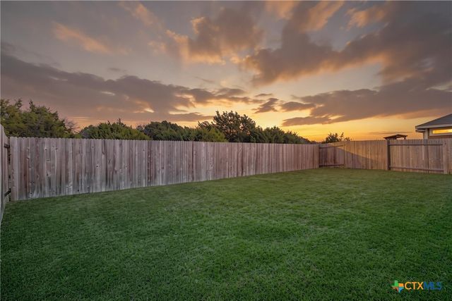 204 Jordan Valley Drive, Liberty Hill, TX 78642