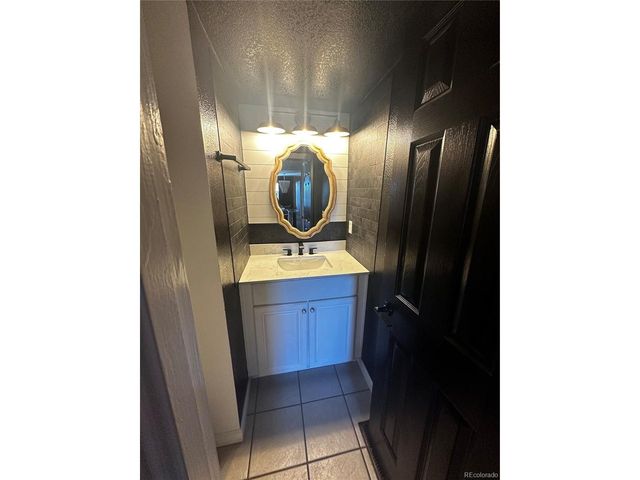 19798 Glendale Ln, Parker, CO 80134