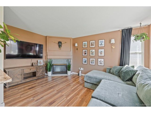 19798 Glendale Ln, Parker, CO 80134