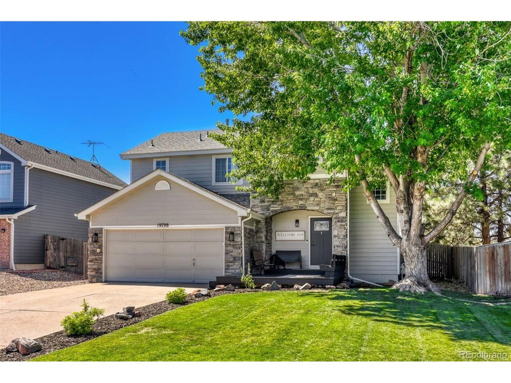 19798 Glendale Ln, Parker, CO 80134