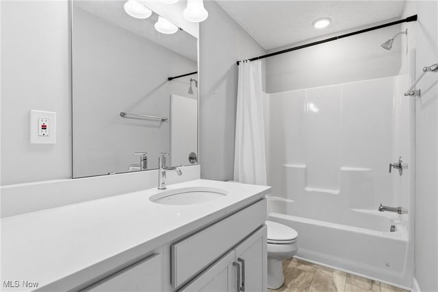 2244 E 100th Street, Cleveland, OH 44106