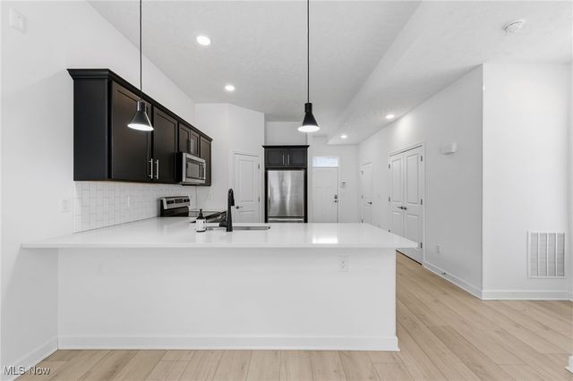 2244 E 100th Street, Cleveland, OH 44106