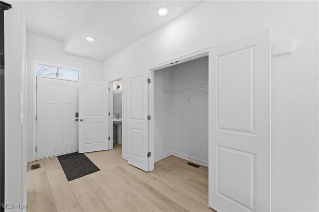 2244 E 100th Street, Cleveland, OH 44106