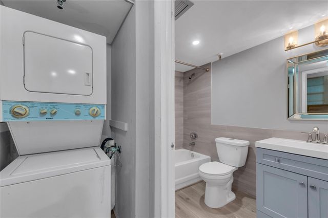 2400 Deer Creek Country Club Blvd 202, Deerfield Beach, FL 33442