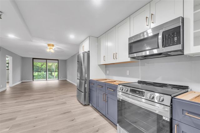 2400 Deer Creek Country Club Blvd 202, Deerfield Beach, FL 33442