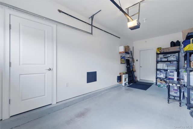 324 Ivy Trail, Rhinebeck, NY 12572