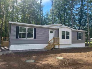 137 Salmon Falls Road, Rochester, NH 03868