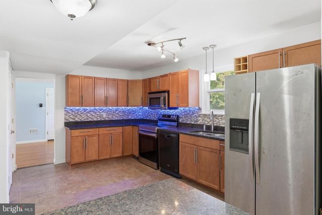 53 SHULL DR, Newark, DE 19711