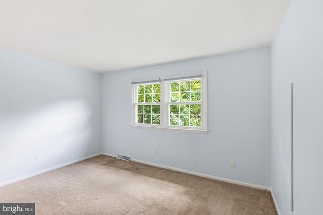53 SHULL DR, Newark, DE 19711