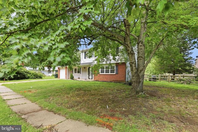 53 SHULL DR, Newark, DE 19711