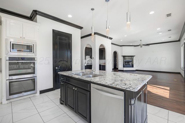 6 MERION Place, Amarillo, TX 79124