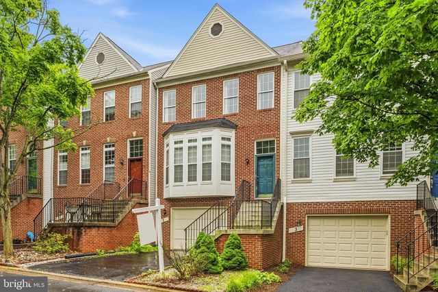 5 BATTERY BEND CT, Montgomery Village, MD 20886