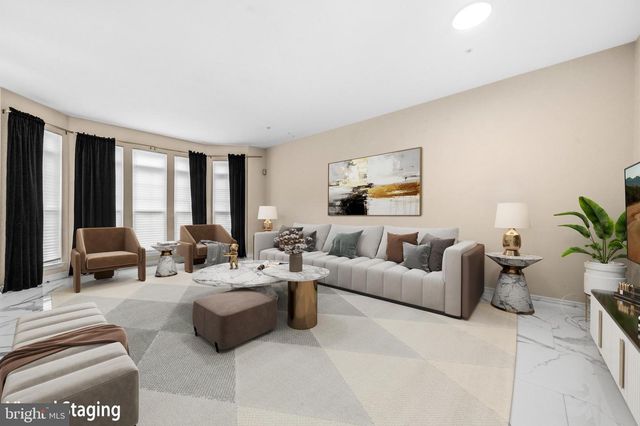 5 BATTERY BEND CT, Montgomery Village, MD 20886