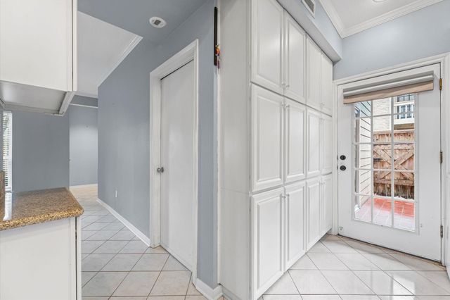 722 Bering Unit G Drive 171, Houston, TX 77057