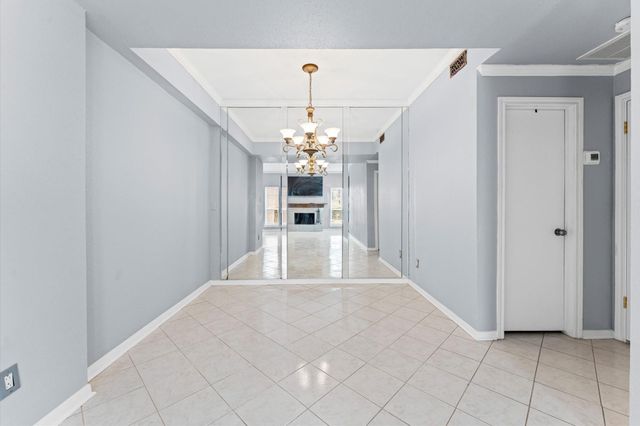 722 Bering Unit G Drive 171, Houston, TX 77057