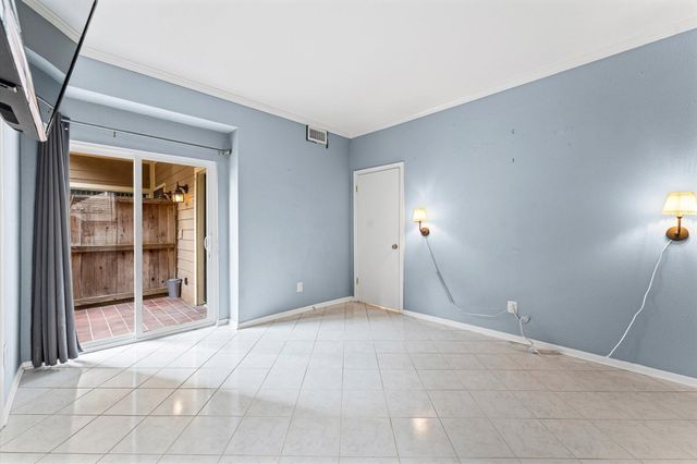 722 Bering Unit G Drive 171, Houston, TX 77057