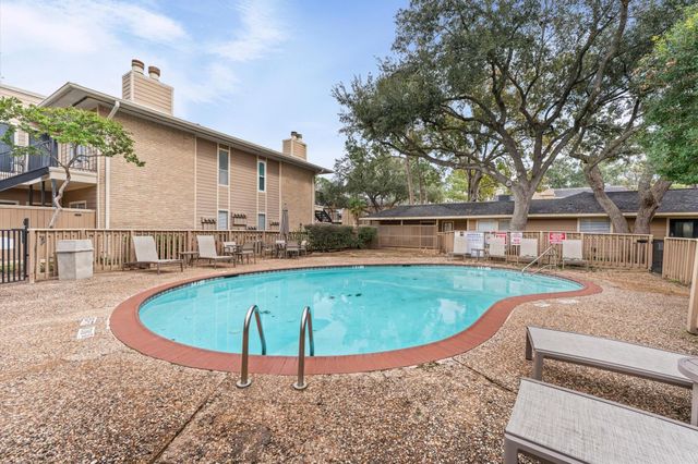 722 Bering Unit G Drive 171, Houston, TX 77057