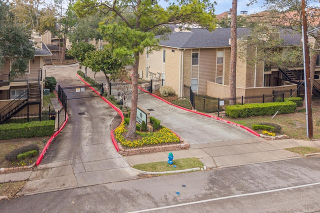 722 Bering Unit G Drive 171, Houston, TX 77057