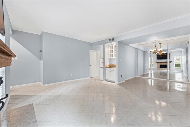 722 Bering Unit G Drive 171, Houston, TX 77057