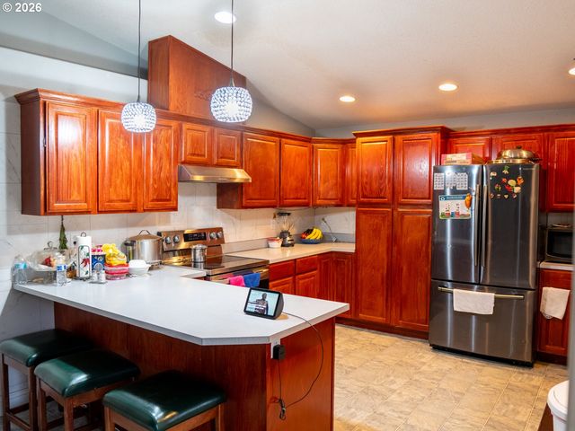 1551 Tierra Dr Ne, Salem, OR 97301