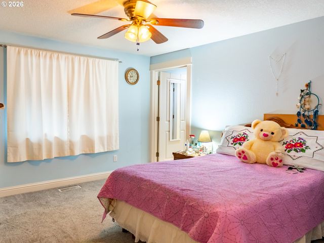 1551 Tierra Dr Ne, Salem, OR 97301