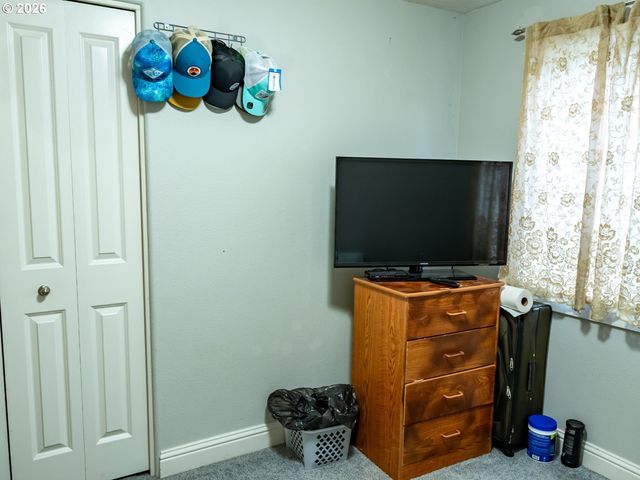 1551 Tierra Dr Ne, Salem, OR 97301