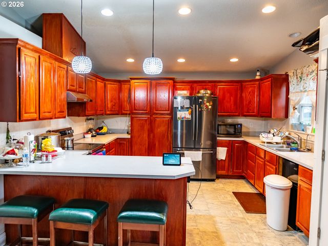 1551 Tierra Dr Ne, Salem, OR 97301