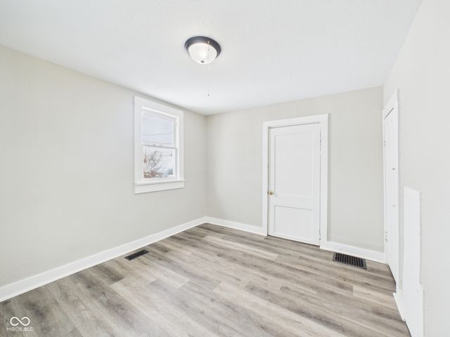 1318 E 28th Street, Anderson, IN 46016