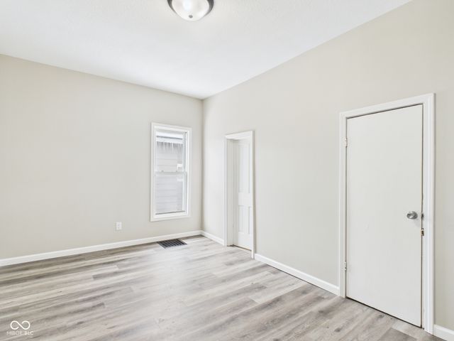 1318 E 28th Street, Anderson, IN 46016