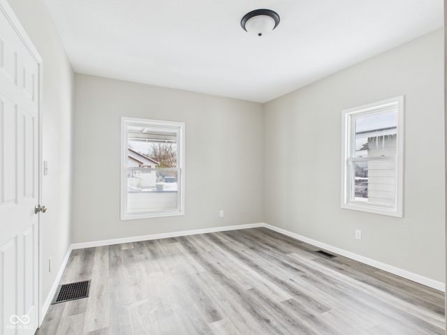 1318 E 28th Street, Anderson, IN 46016