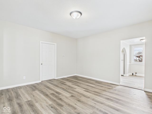 1318 E 28th Street, Anderson, IN 46016