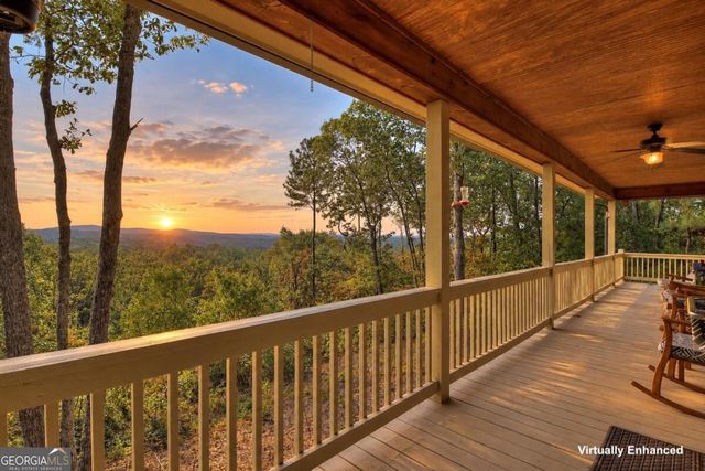 1072 Heatherwood Way, Talking Rock, GA 30175