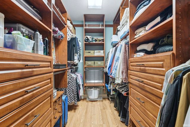 12733 Sutters Parkway, Fort Wayne, IN 46845