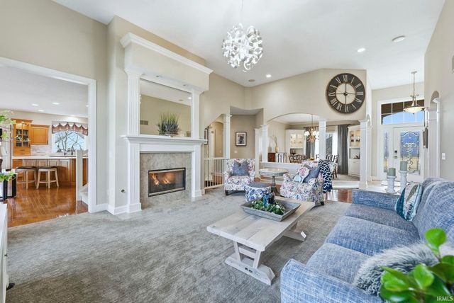 12733 Sutters Parkway, Fort Wayne, IN 46845