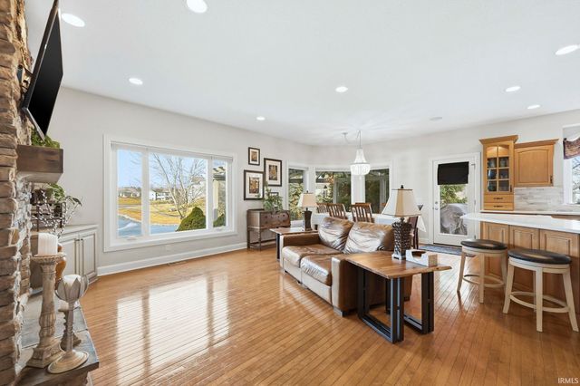 12733 Sutters Parkway, Fort Wayne, IN 46845