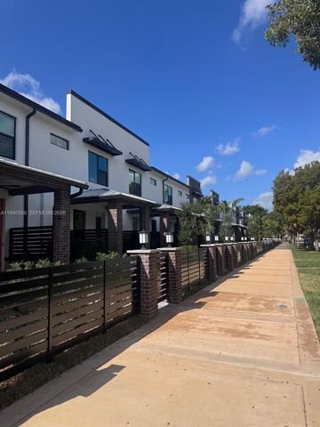 750 NW 82nd Ter 750, Plantation, FL 33324