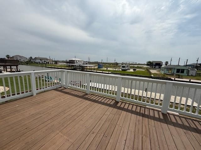 855 County Road 201, Sargent, TX 77414