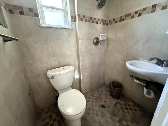 102 158TH AVENUE, Redington Beach, FL 33708