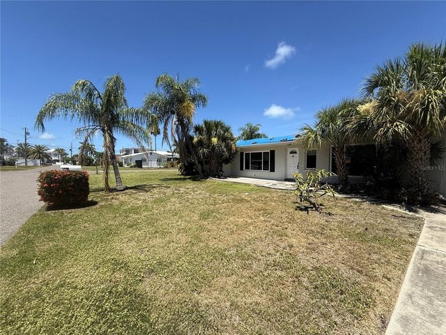102 158TH AVENUE, Redington Beach, FL 33708