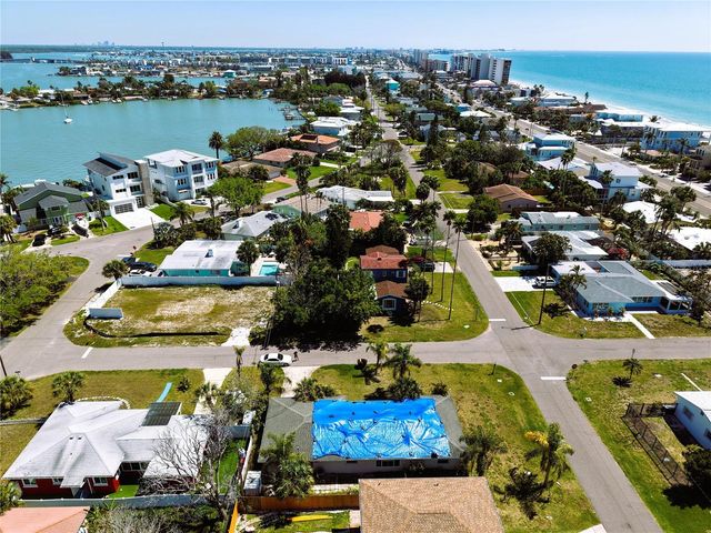 102 158TH AVENUE, Redington Beach, FL 33708