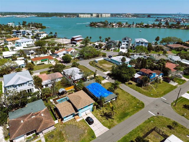 102 158TH AVENUE, Redington Beach, FL 33708