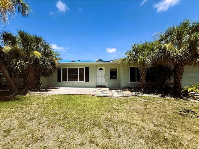 102 158TH AVENUE, Redington Beach, FL 33708