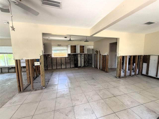 102 158TH AVENUE, Redington Beach, FL 33708