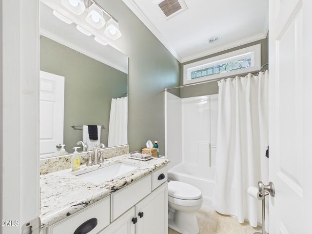 525 Birdsong Lane, Hurdle Mills, NC 27541