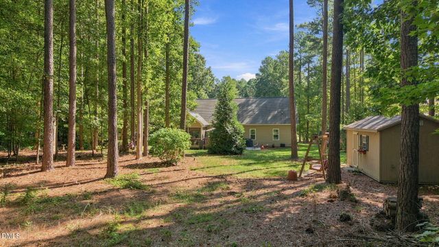525 Birdsong Lane, Hurdle Mills, NC 27541