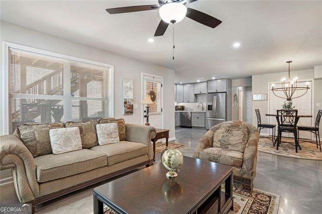 2113 Hope Lane, Monroe, GA 30656